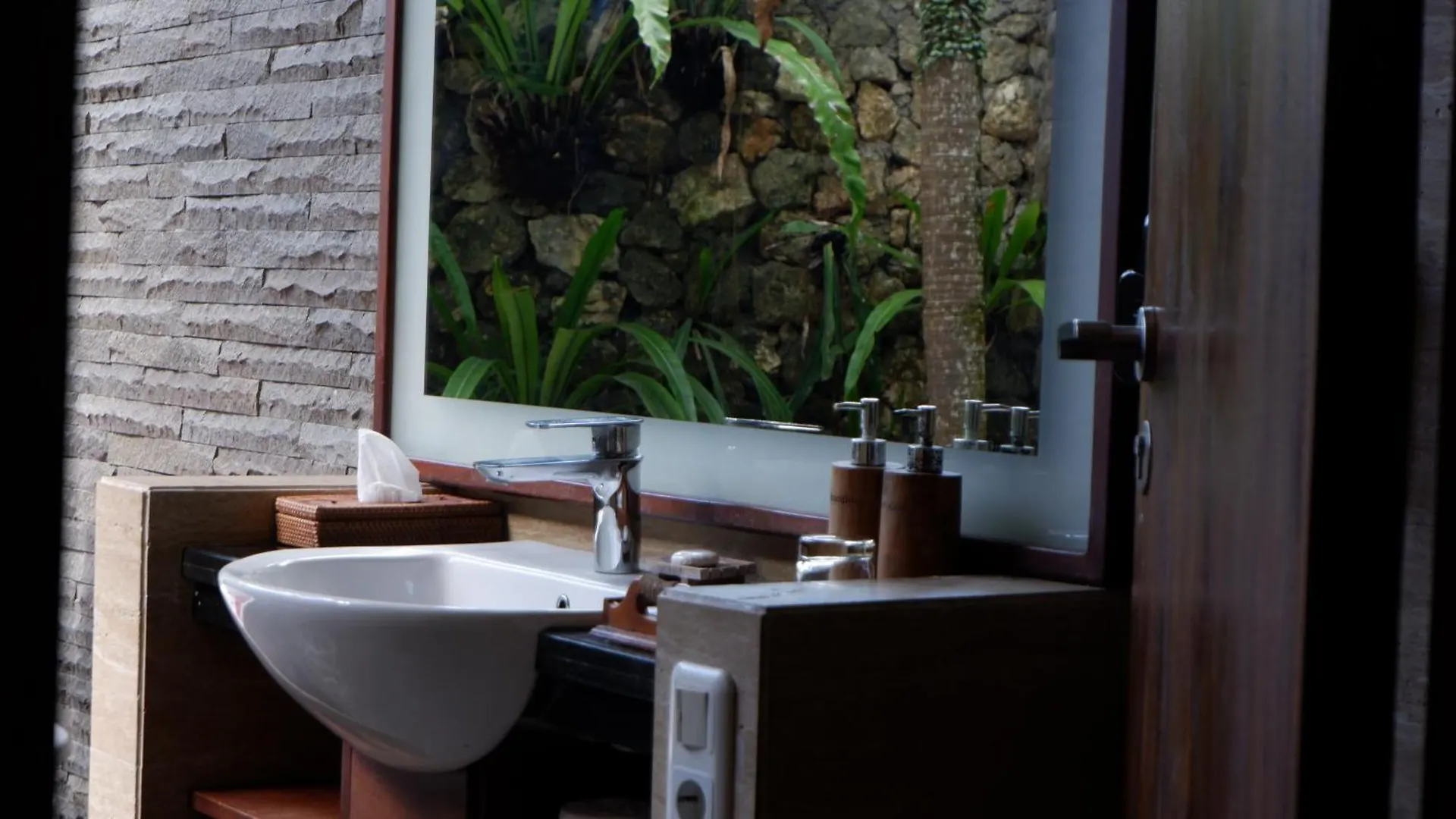 מלון Del Cielo Villa Jimbaran